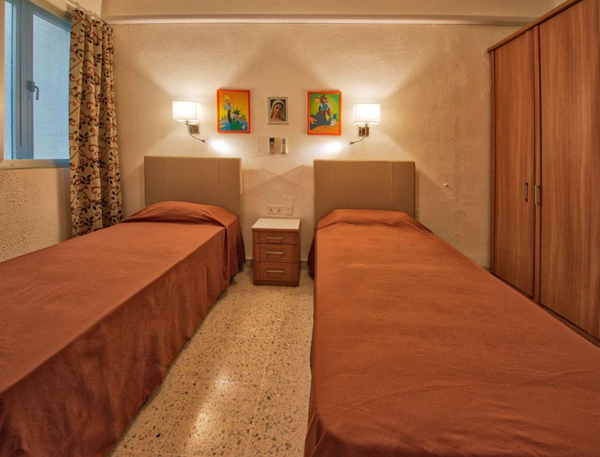 Beachfront With Seaviews Apartment No56 Award Winner Unbeatable Location For Closeness To The Sea Ideal For Guests Looking For Winter Spring And Autumn Breaks In Sunny Malta Also Ideal For Coastal Hikers Mellieha Exterior foto